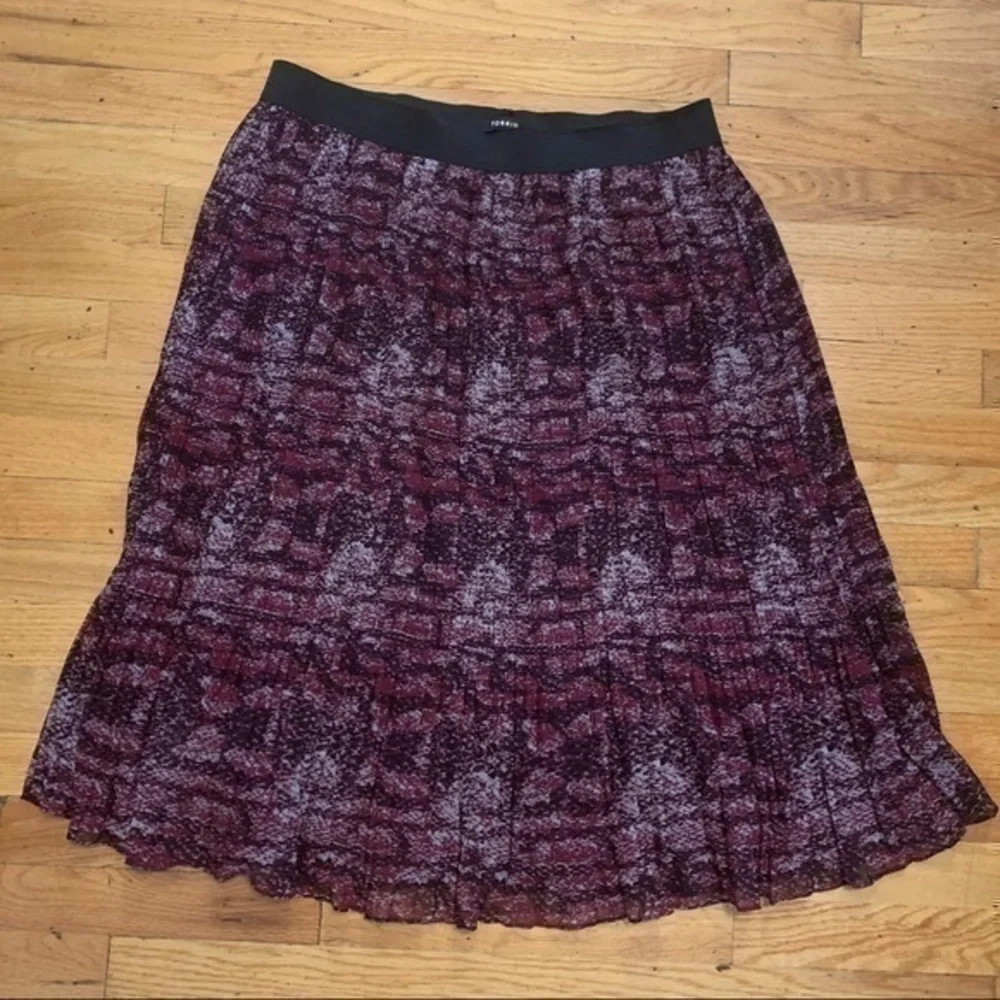 NWT Torrid size 1 snakeskin print midi skirt